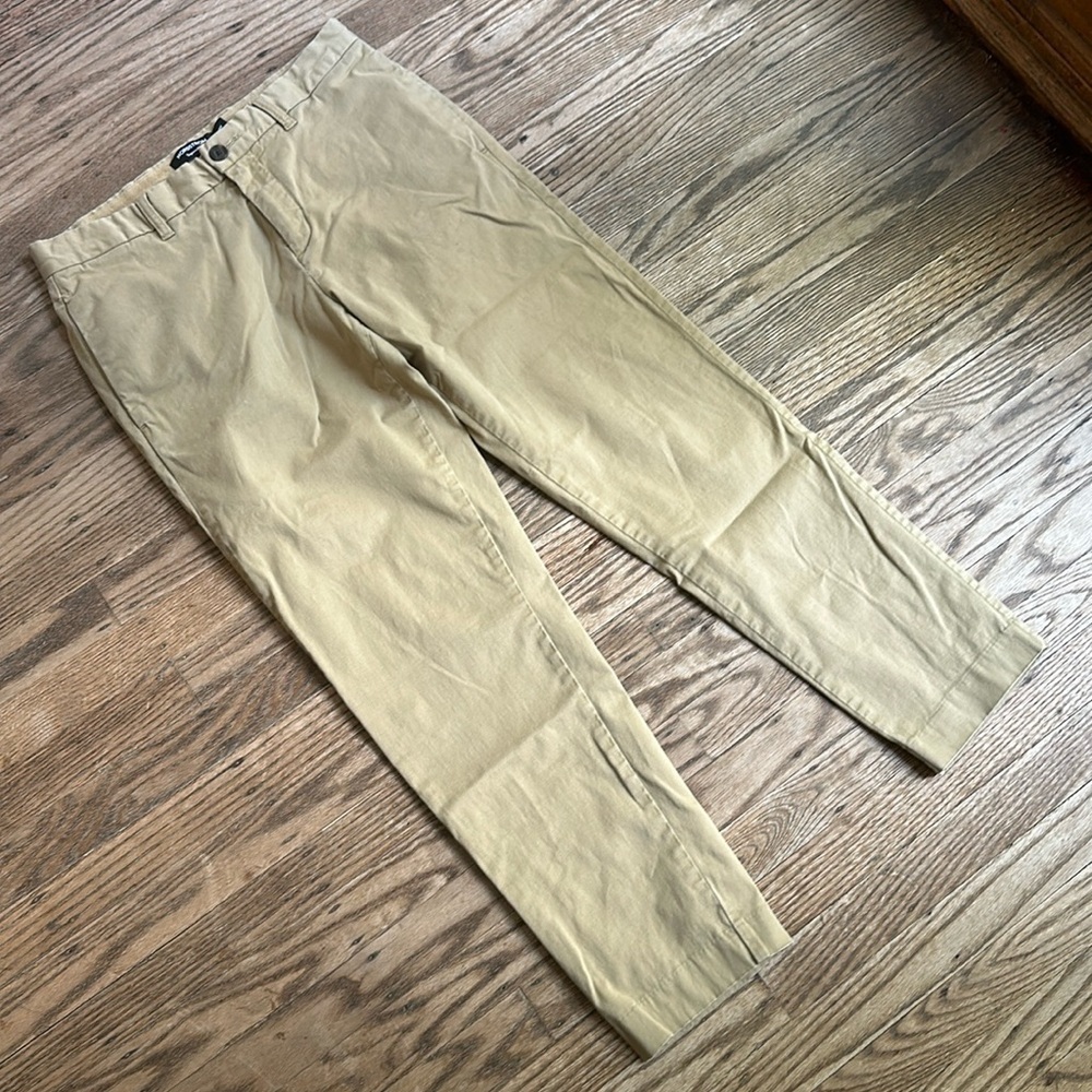 Nordstrom Men's Tapered Fit Khaki Chino Pant Size 31 waist 30 length EUC